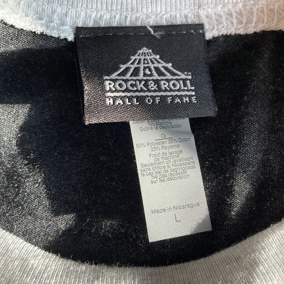 Def Leppard 3/4 sleeve graphic t-shirt - Picture 3 of 6